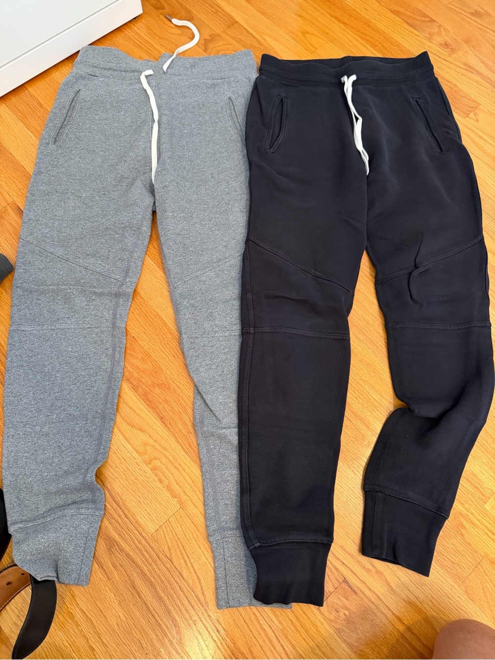 John Elliott Kids Two-Pack Joggers in Gray and Black